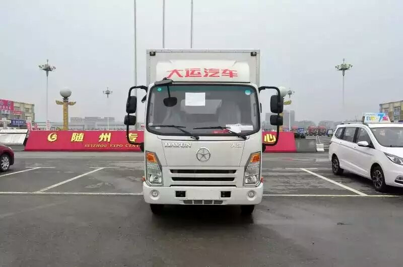 大運國五4米2冷藏車(chē)